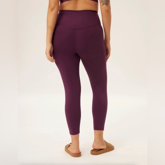 New Girlfriend Collective Compressive High-Rise Legging 23.74” length - Picture 3 of 14